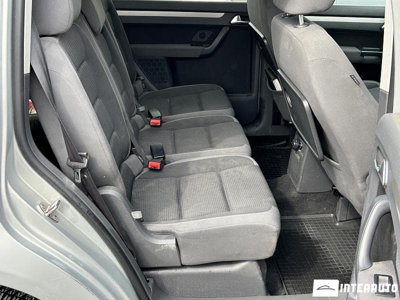 Volkswagen Touran 2010 — Миниатюра 16