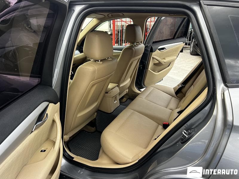 BMW X1 1.8D 2010 — Миниатюра 6