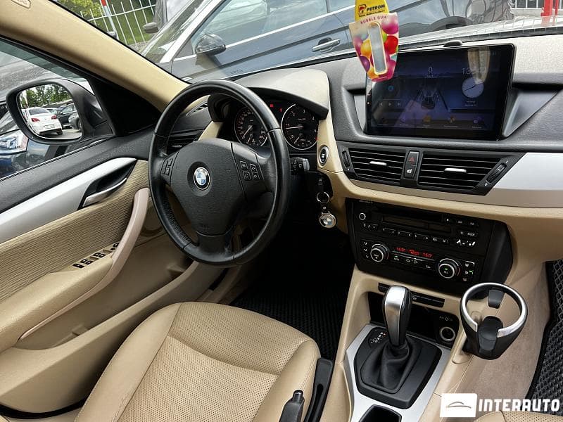 BMW X1 1.8D 2010 — Миниатюра 8