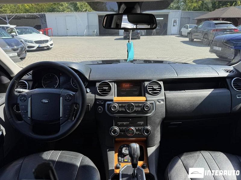 Land Rover Discovery 2012 — Миниатюра 11