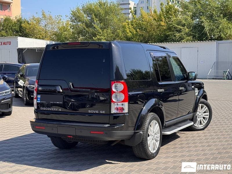 Land Rover Discovery 2012 — Миниатюра 16
