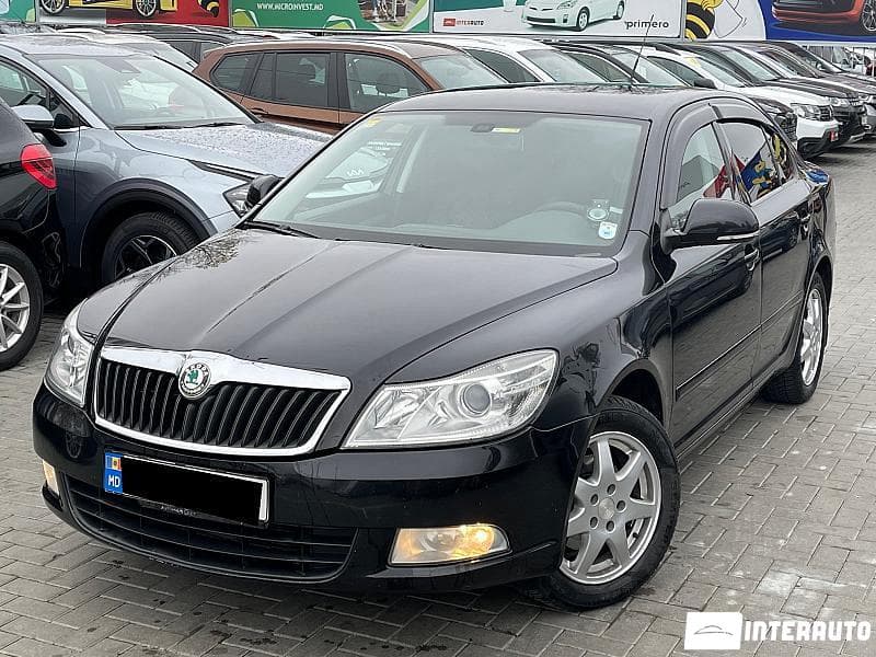 2010 Skoda Octavia — Miniatură 3