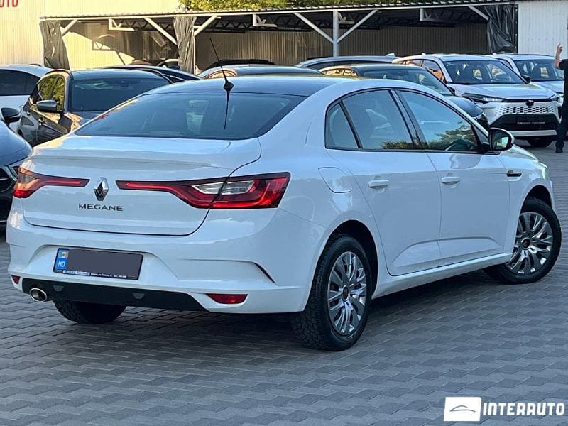 Renault Megane 2017 — Миниатюра 2