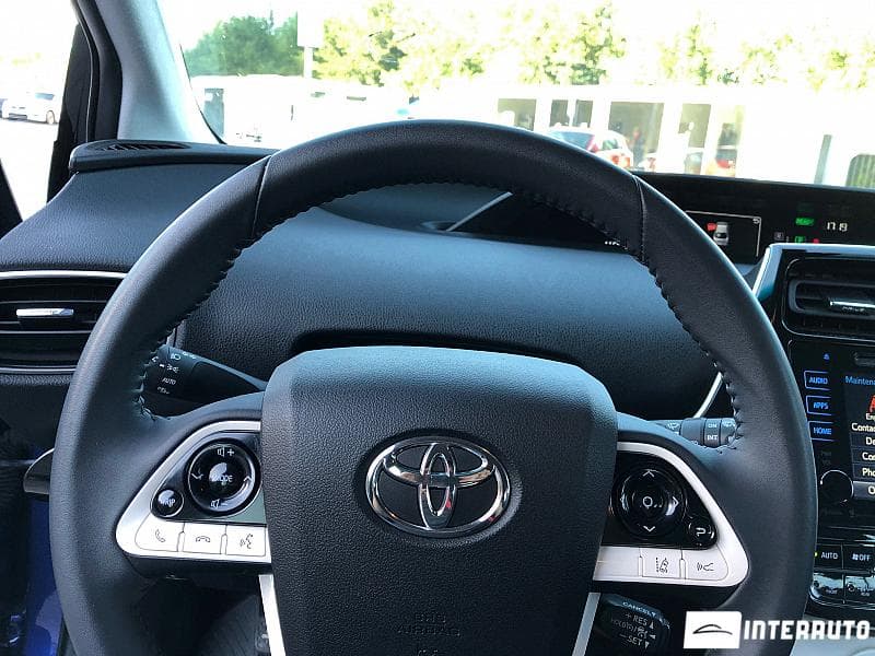 Toyota Prius 2017 — Миниатюра 7