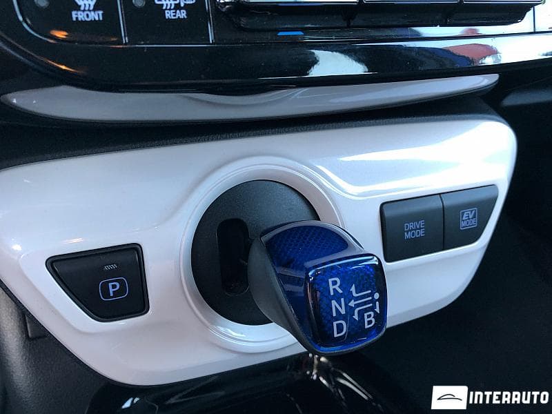 Toyota Prius 2017 — Миниатюра 11