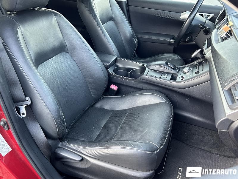 Lexus CT 200h 2012 — Миниатюра 8