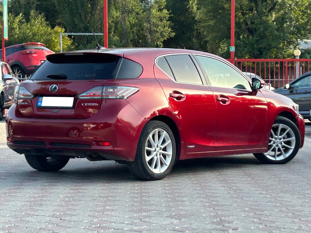 Lexus CT 200h 2012 — Миниатюра 3