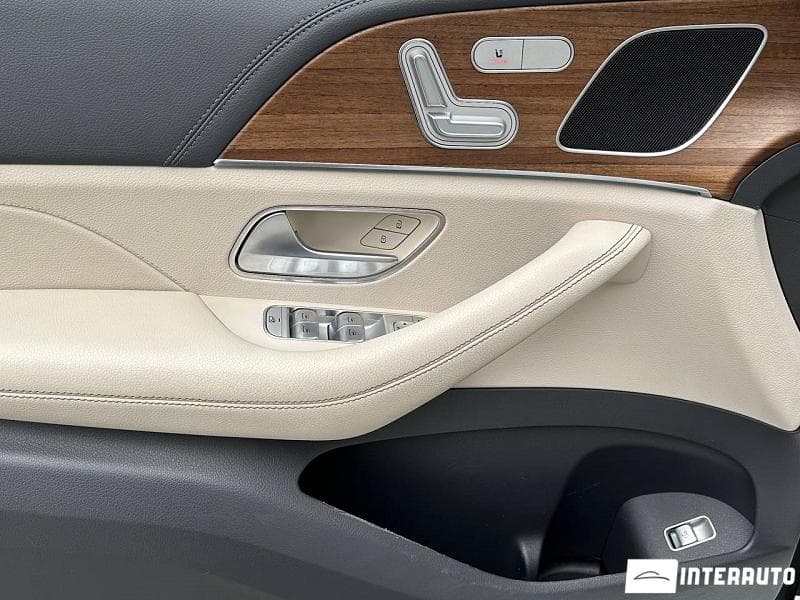 Mercedes GLE 300d 2020 — Миниатюра 5