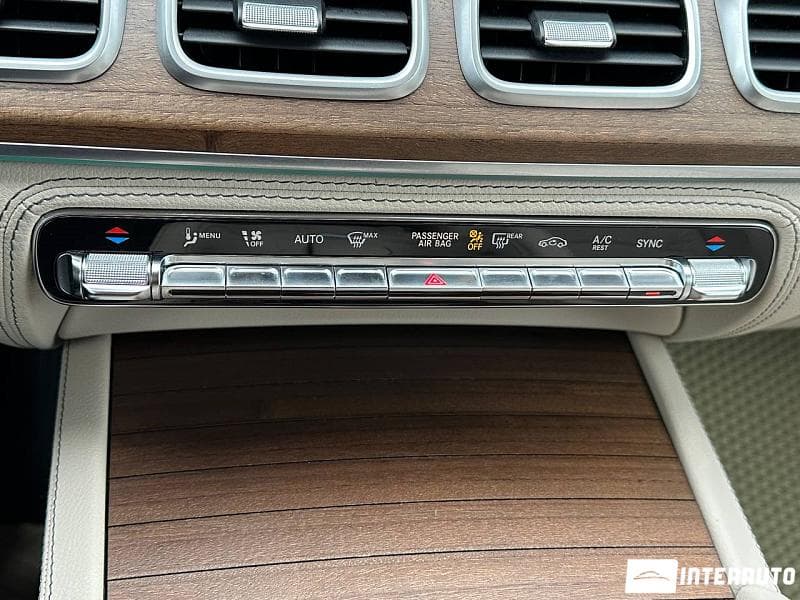 Mercedes GLE 300d 2020 — Миниатюра 13