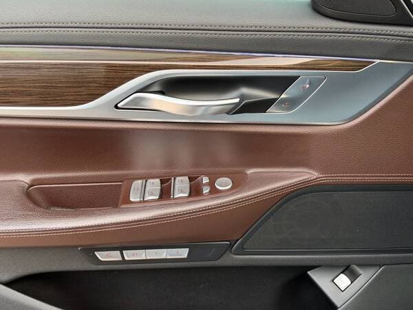 2016 BMW 730 — Miniatură 16