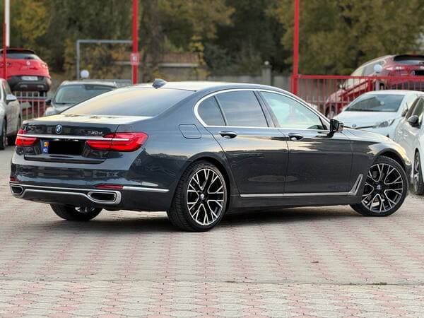 2016 BMW 730 — Miniatură 3