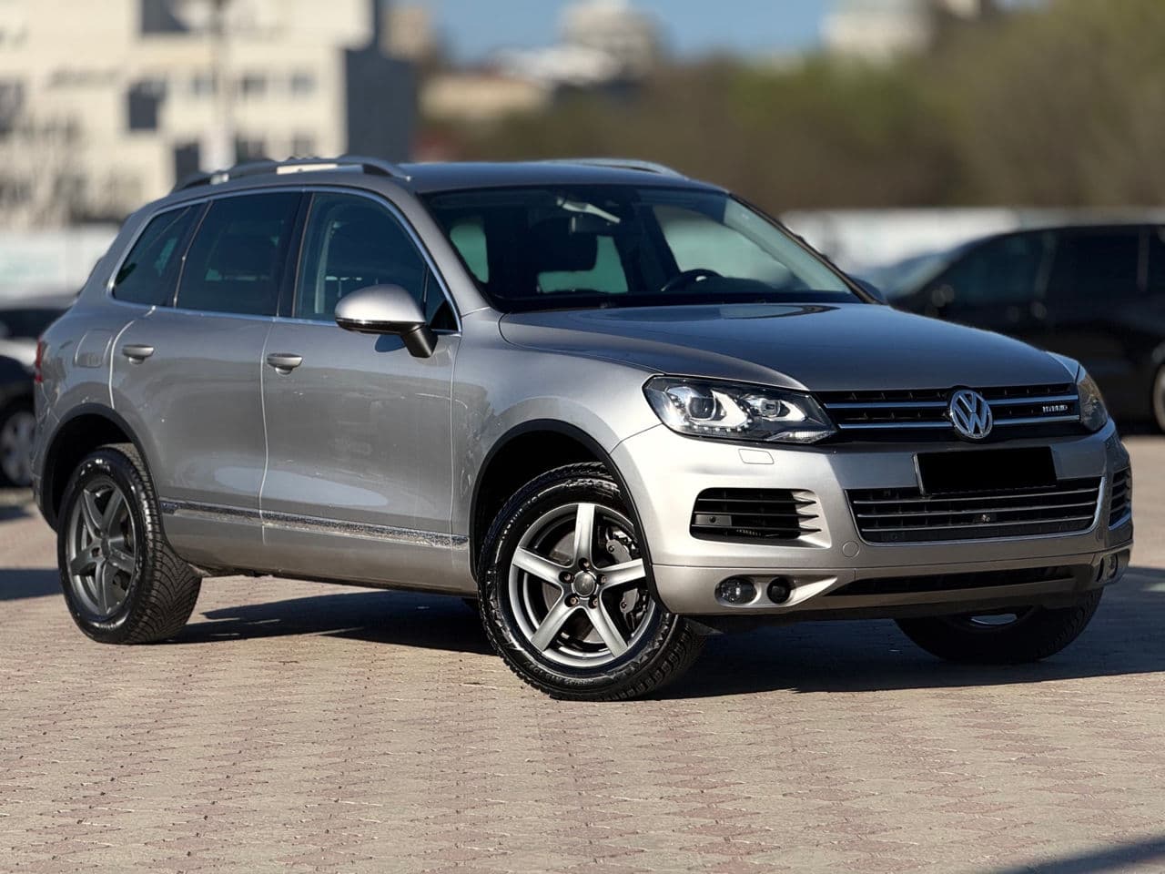 Volkswagen Touareg 2010 — Миниатюра 4