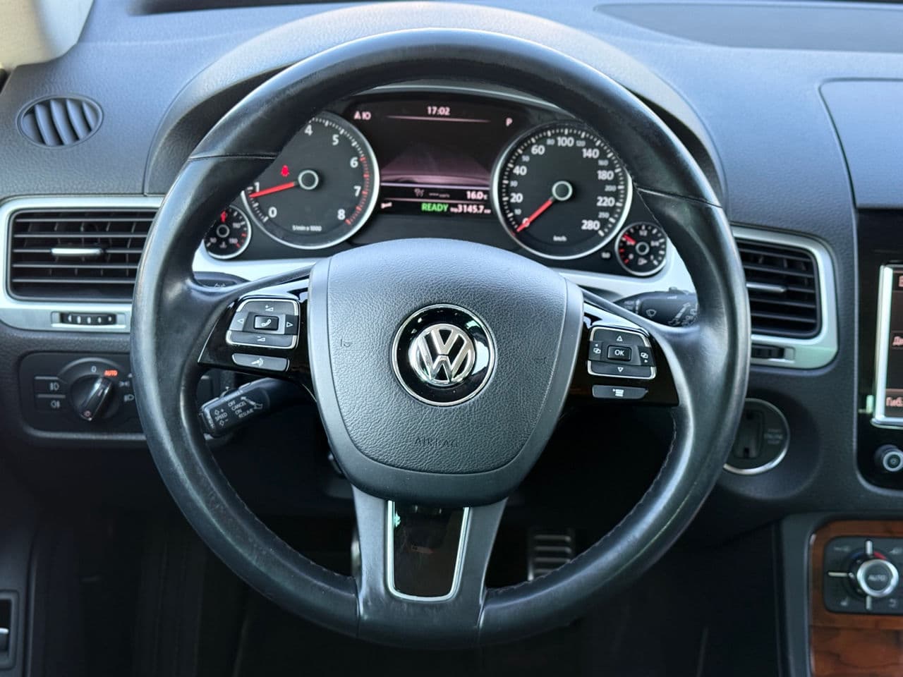 Volkswagen Touareg 2010 — Миниатюра 10