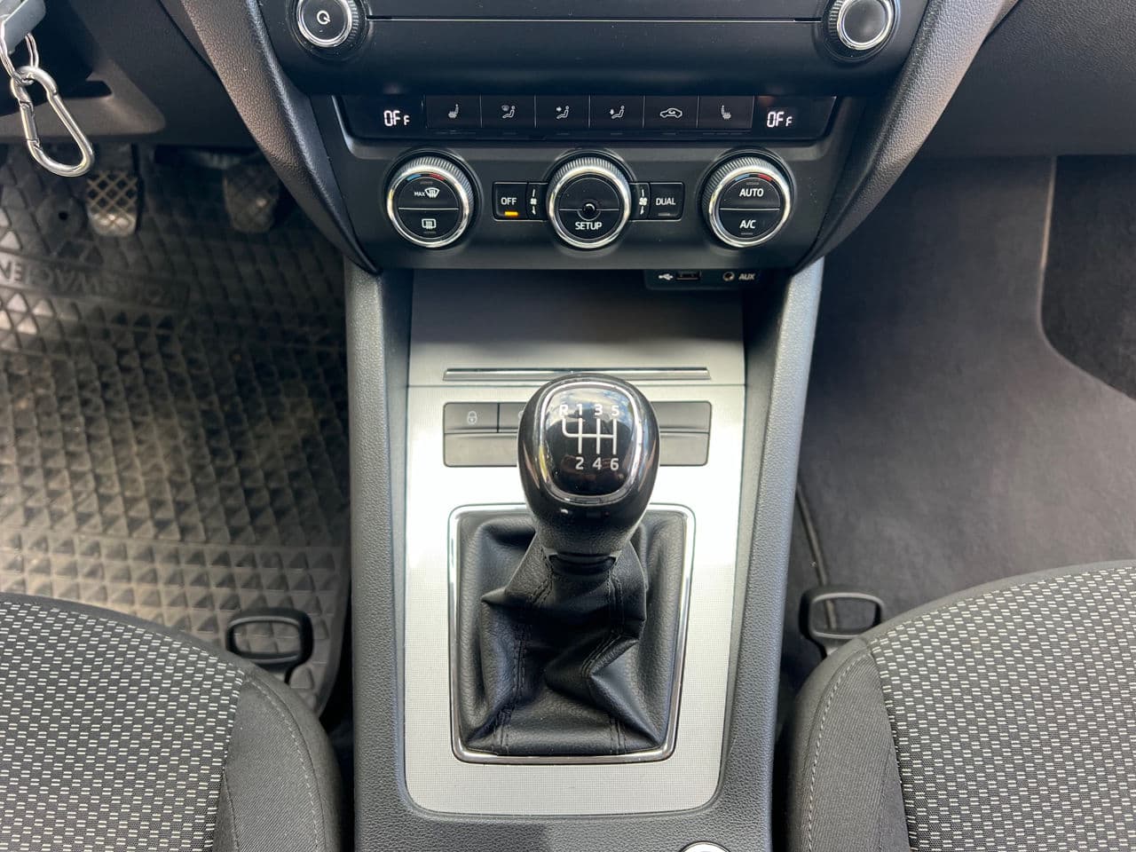 Skoda Octavia 2013 — Миниатюра 12