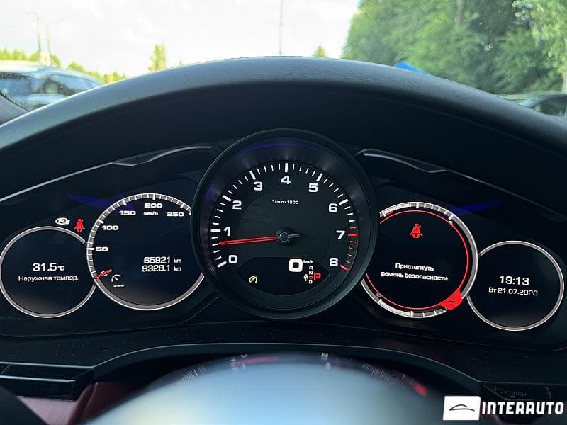 Porsche Cayenne Coupe 2020 — Миниатюра 15