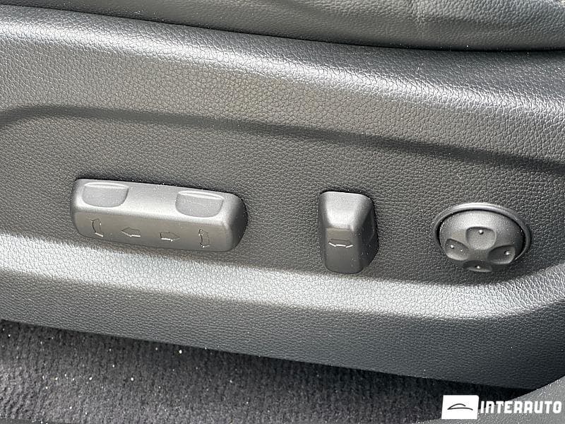 Hyundai Grand Santa Fe 2016 — Миниатюра 17