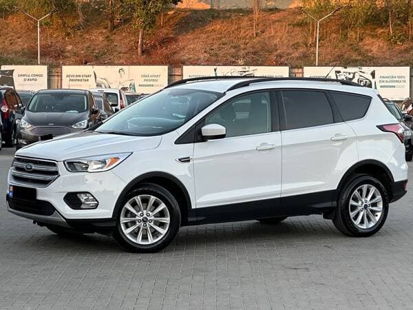 2018 Ford Escape — Miniatură 2