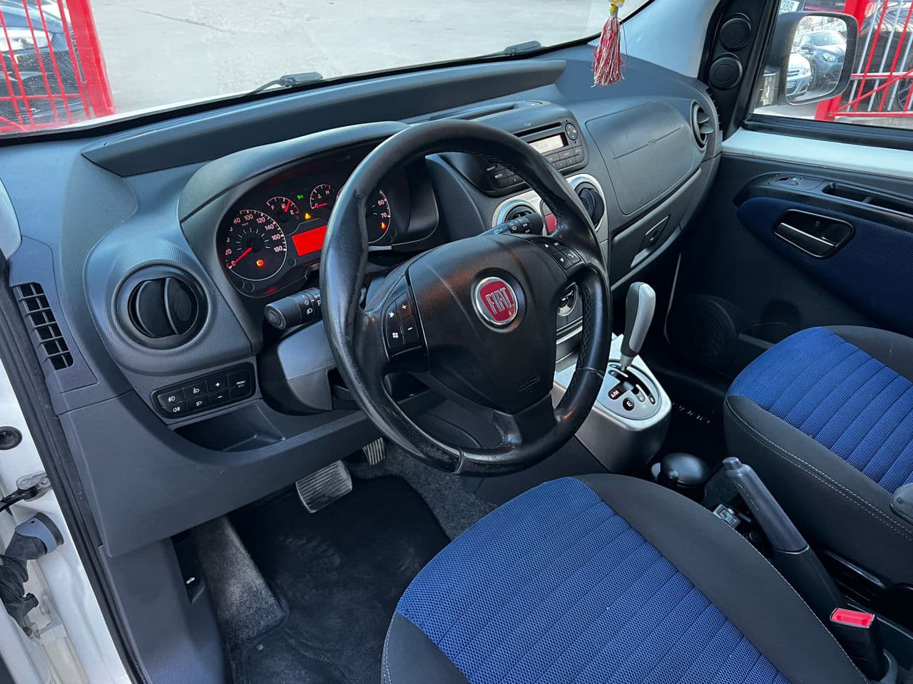 Fiat Qubo 2010 — Миниатюра 6