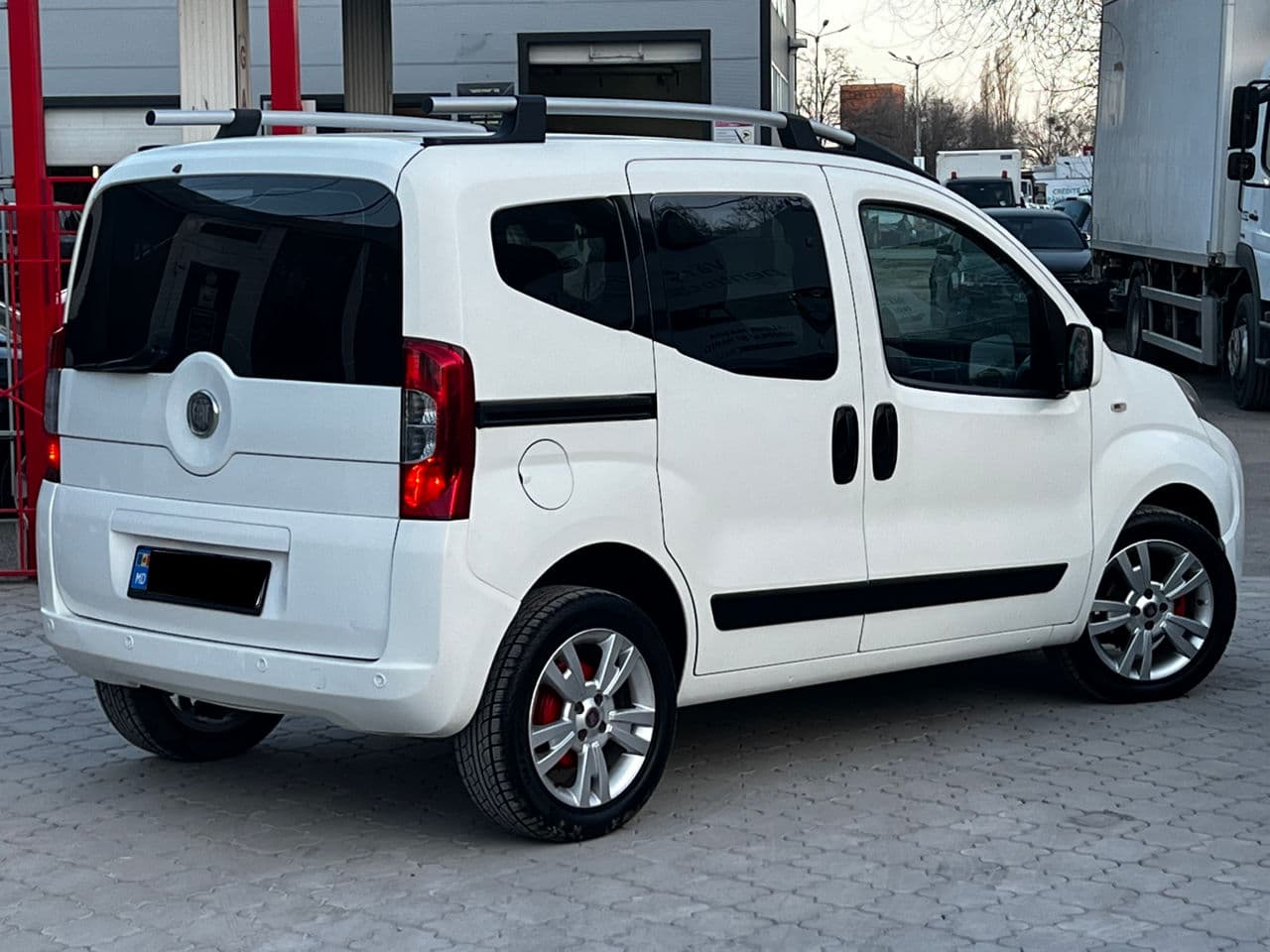 Fiat Qubo 2010 — Миниатюра 2