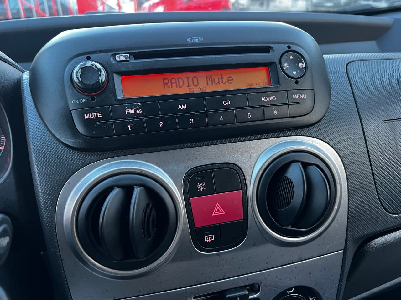 Fiat Qubo 2010 — Миниатюра 10
