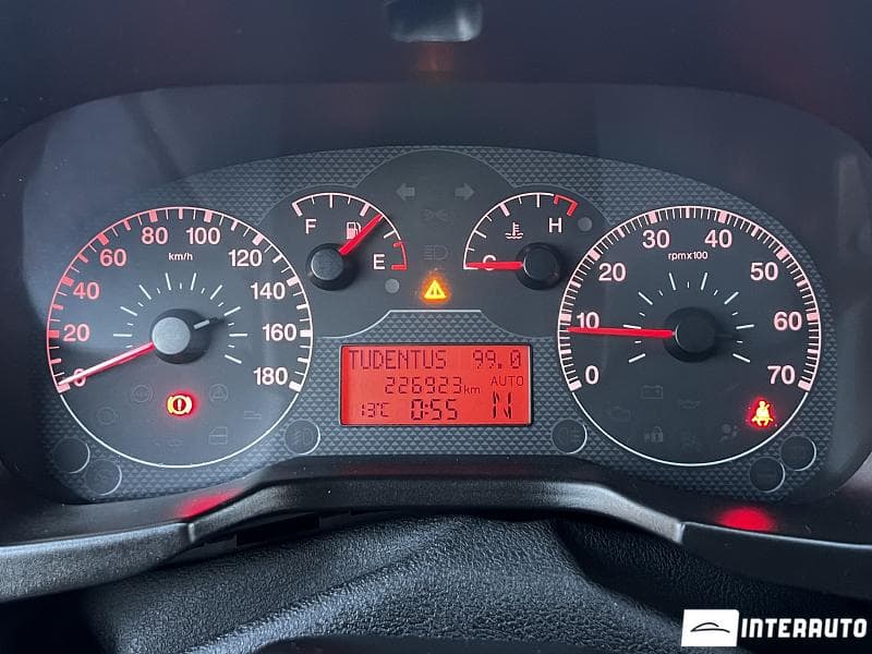 Fiat Qubo 2010 — Миниатюра 9