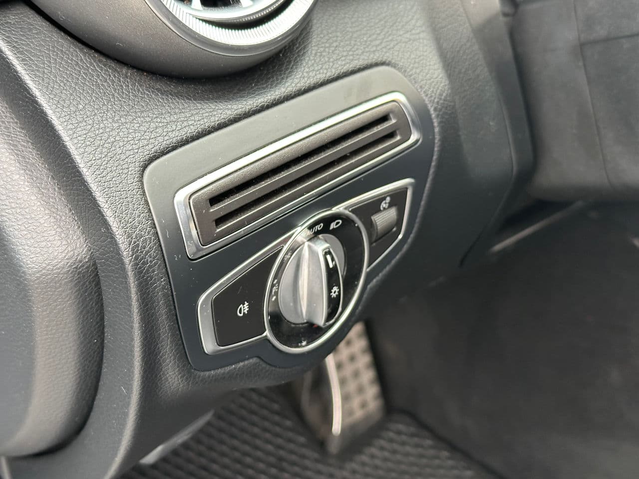 Mercedes C 180 2015 — Миниатюра 13