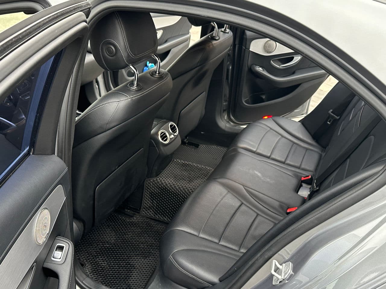 Mercedes C 180 2015 — Миниатюра 15
