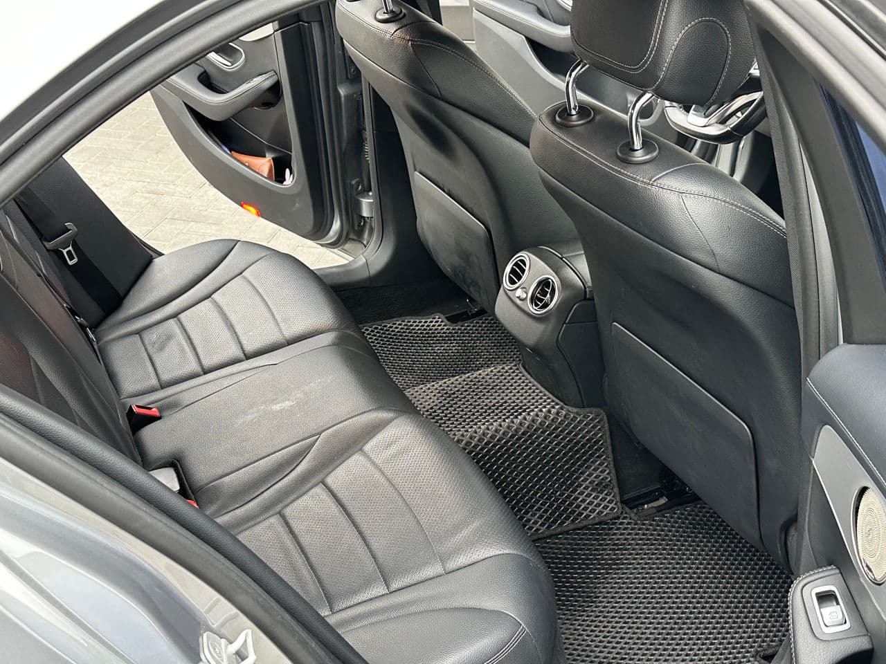 Mercedes C 180 2015 — Миниатюра 14