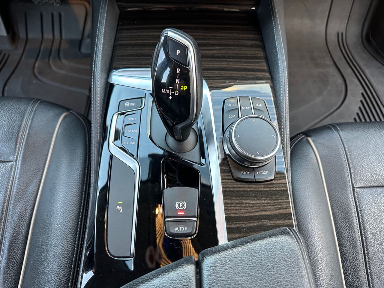 BMW 520 2017 — Миниатюра 13