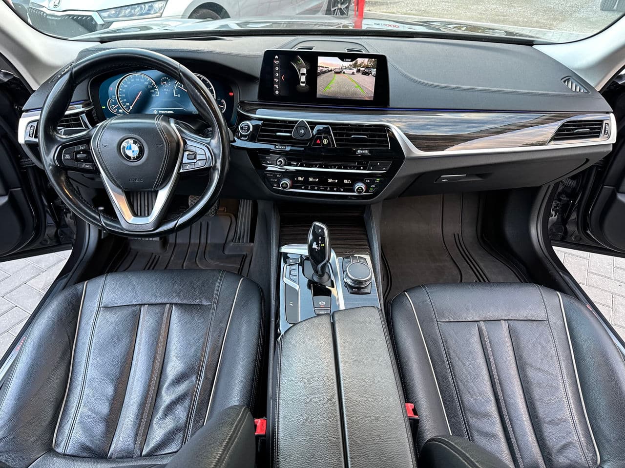 BMW 520 2017 — Миниатюра 7
