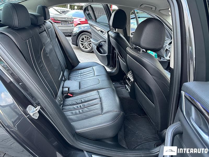 BMW 520 2017 — Миниатюра 14