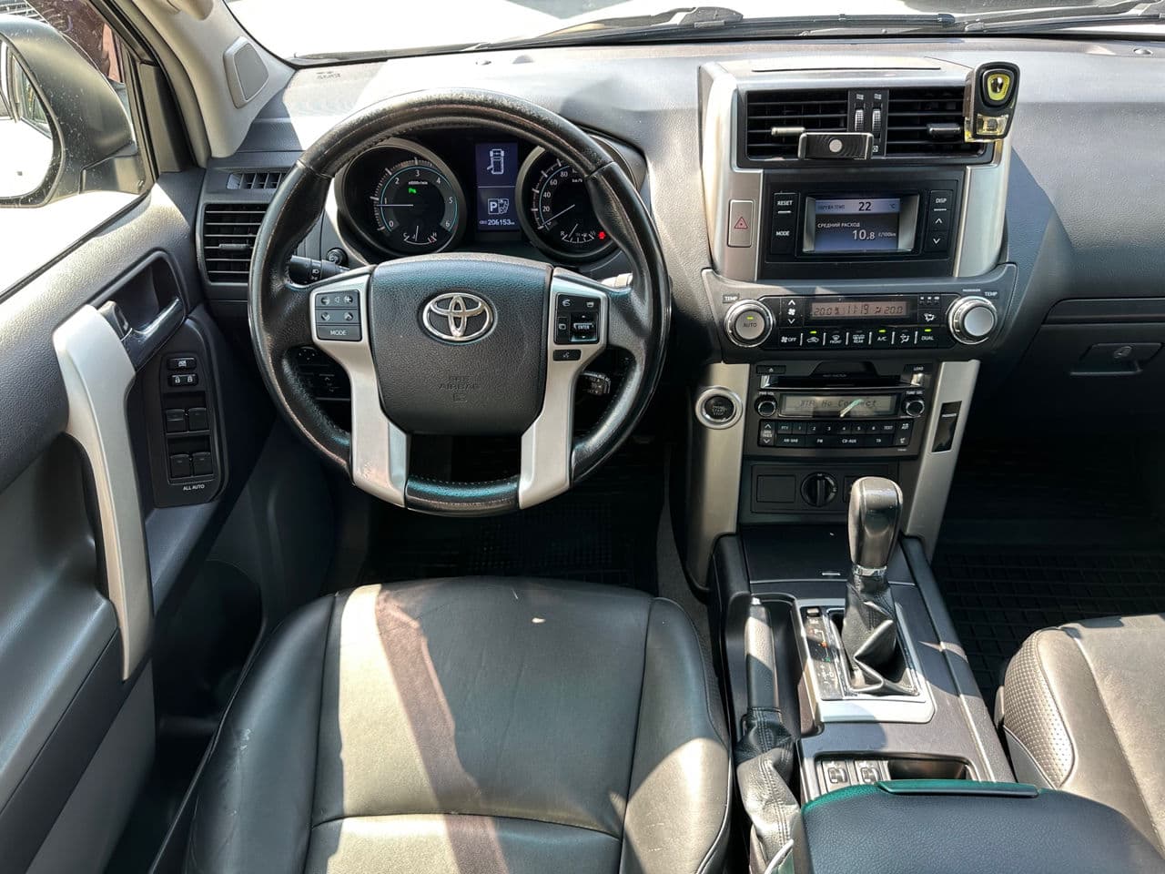 Toyota Land Cruiser Prado 2012 — Миниатюра 10