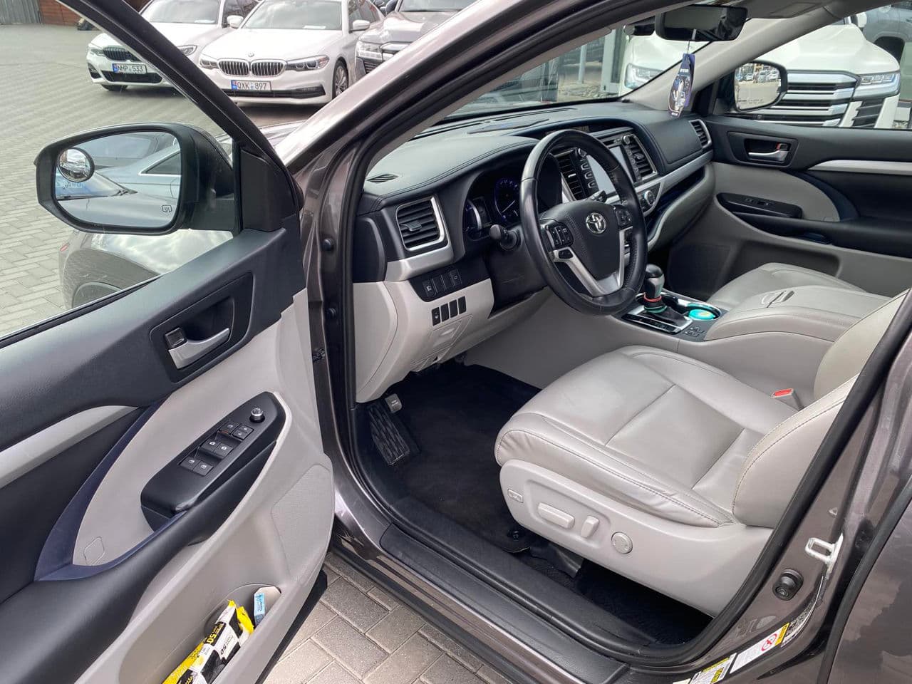 Toyota Highlander 2019 — Миниатюра 8