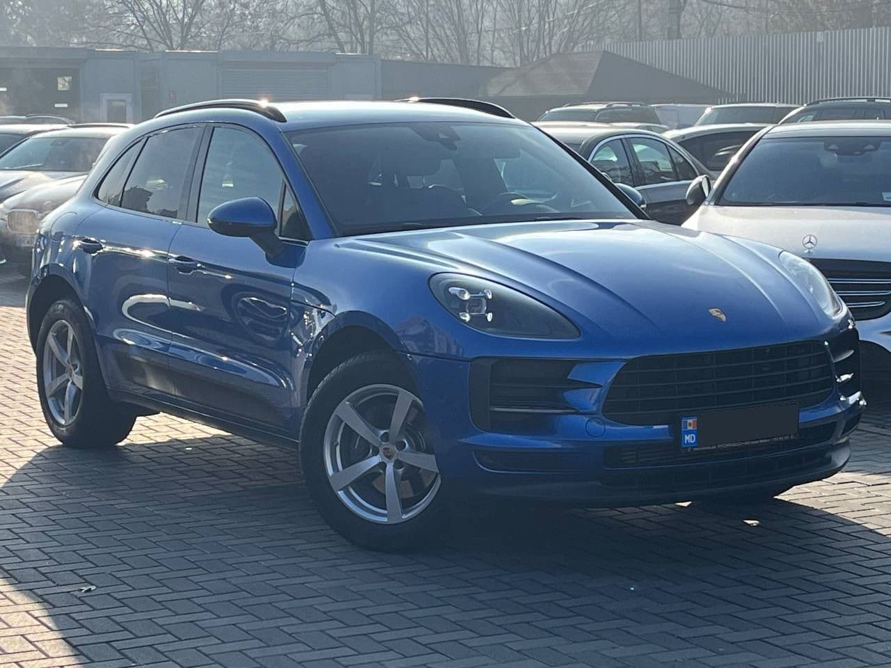 Porsche Macan 2020 — Миниатюра 3