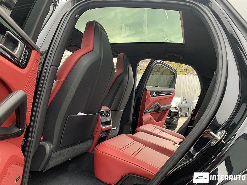 Porsche Cayenne Coupe 2020 — Миниатюра 16