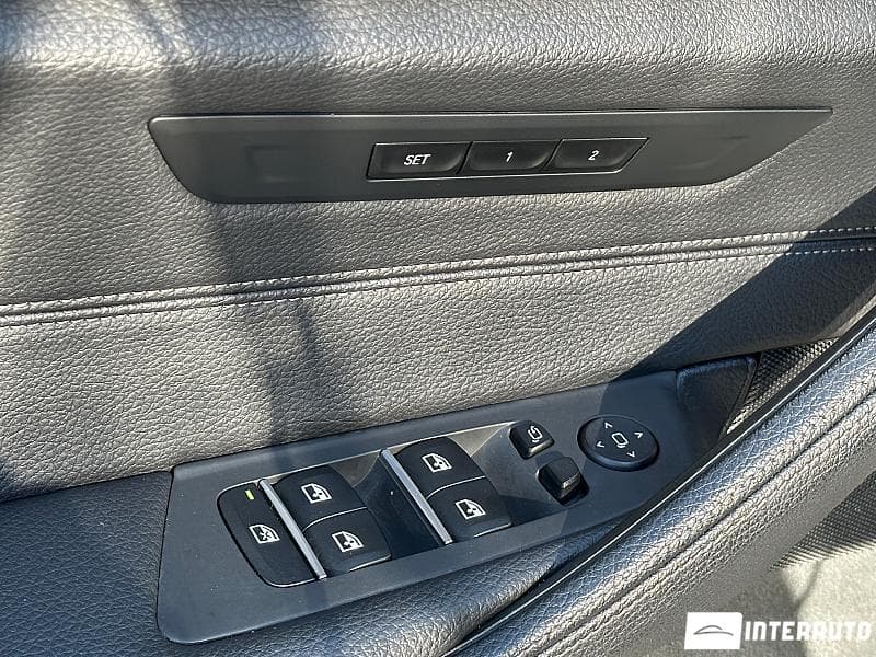 BMW 520 2018 — Миниатюра 19