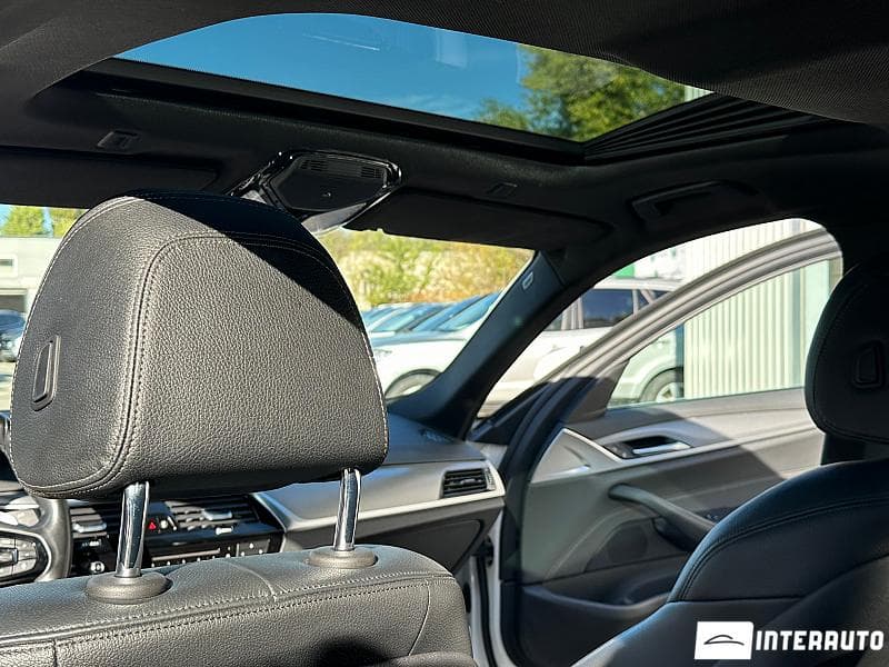 BMW 520 2018 — Миниатюра 20