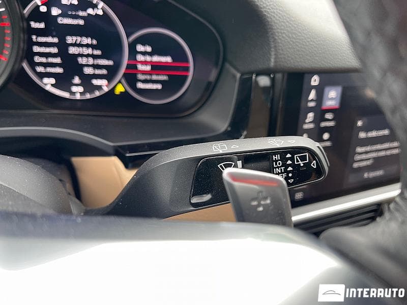 Porsche Cayenne 2019 — Миниатюра 16
