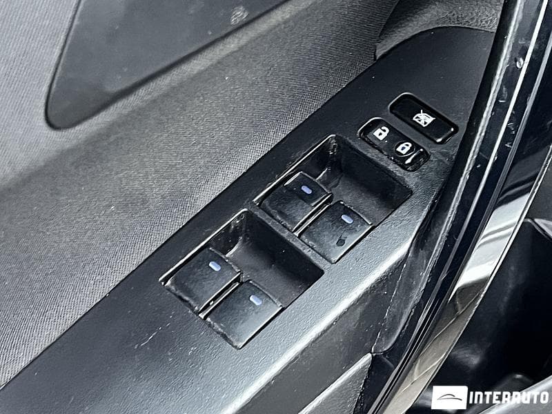 Toyota Auris 2015 — Миниатюра 18