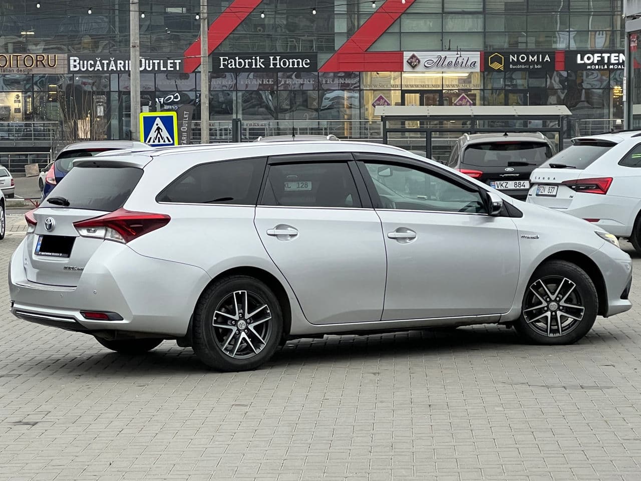 Toyota Auris 2015 — Миниатюра 3