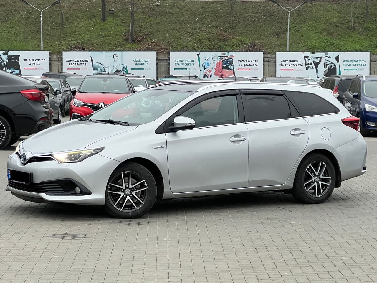 Toyota Auris 2015 — Миниатюра 2