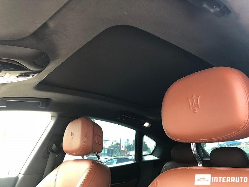 2017 Maserati Levante — Miniatură 15