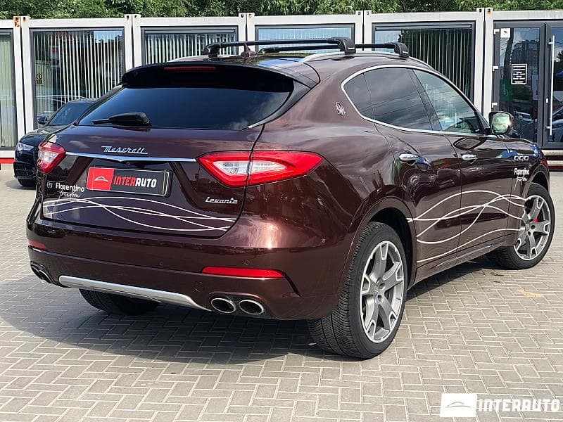 2017 Maserati Levante — Miniatură 2