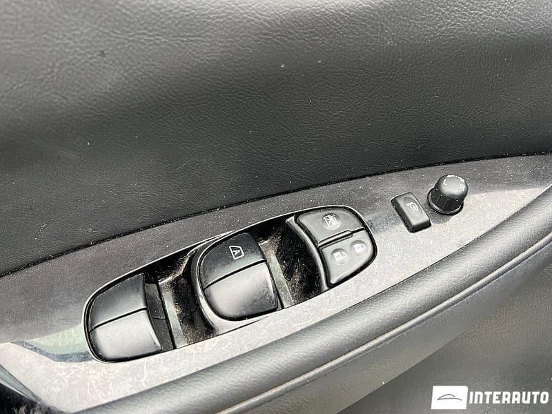 Nissan Leaf 2017 — Миниатюра 20