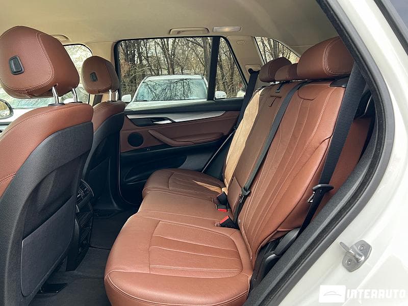 2017 BMW X5 2.5D — Miniatură 17