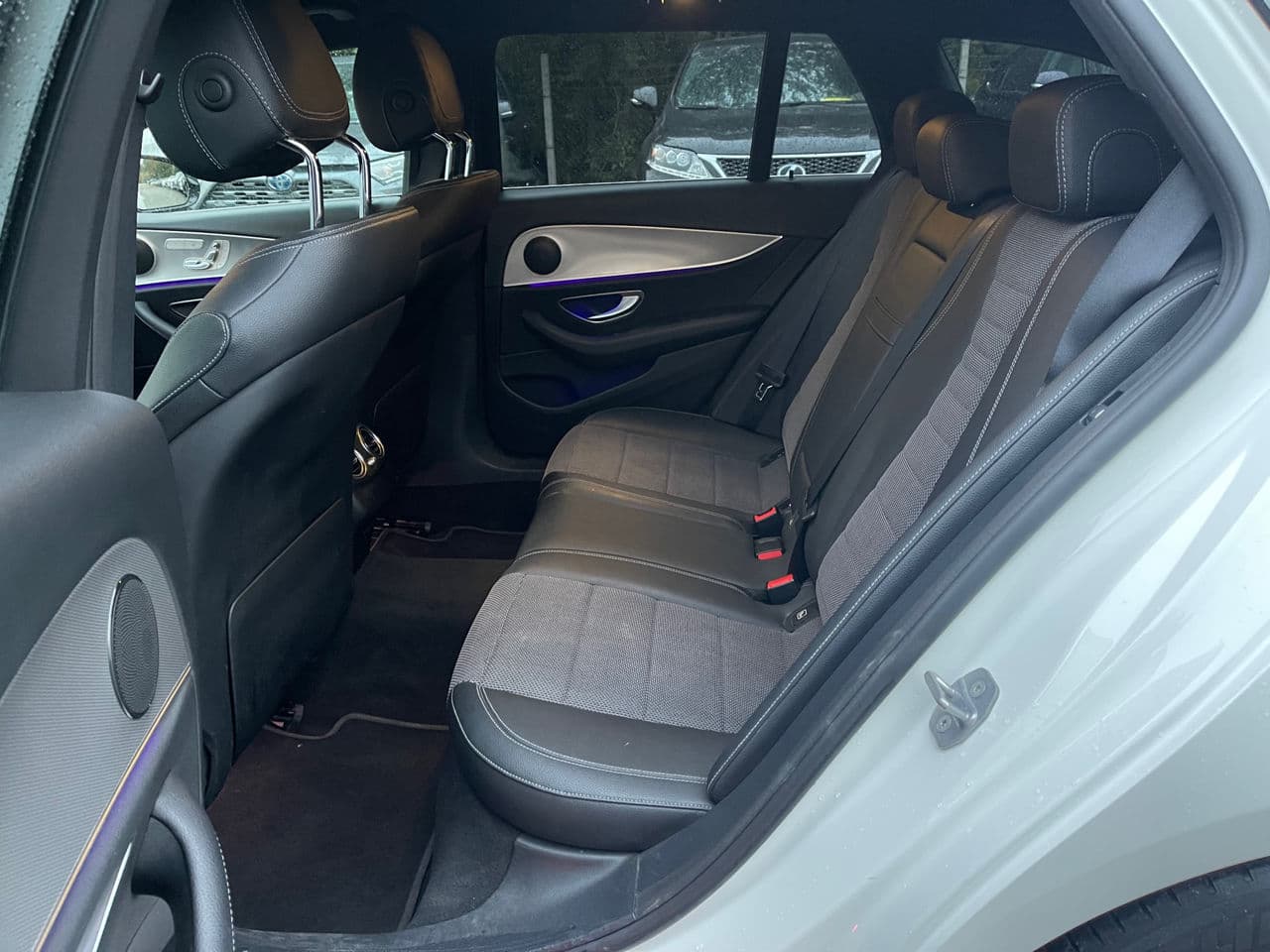 Mercedes E 200 2018 — Миниатюра 8