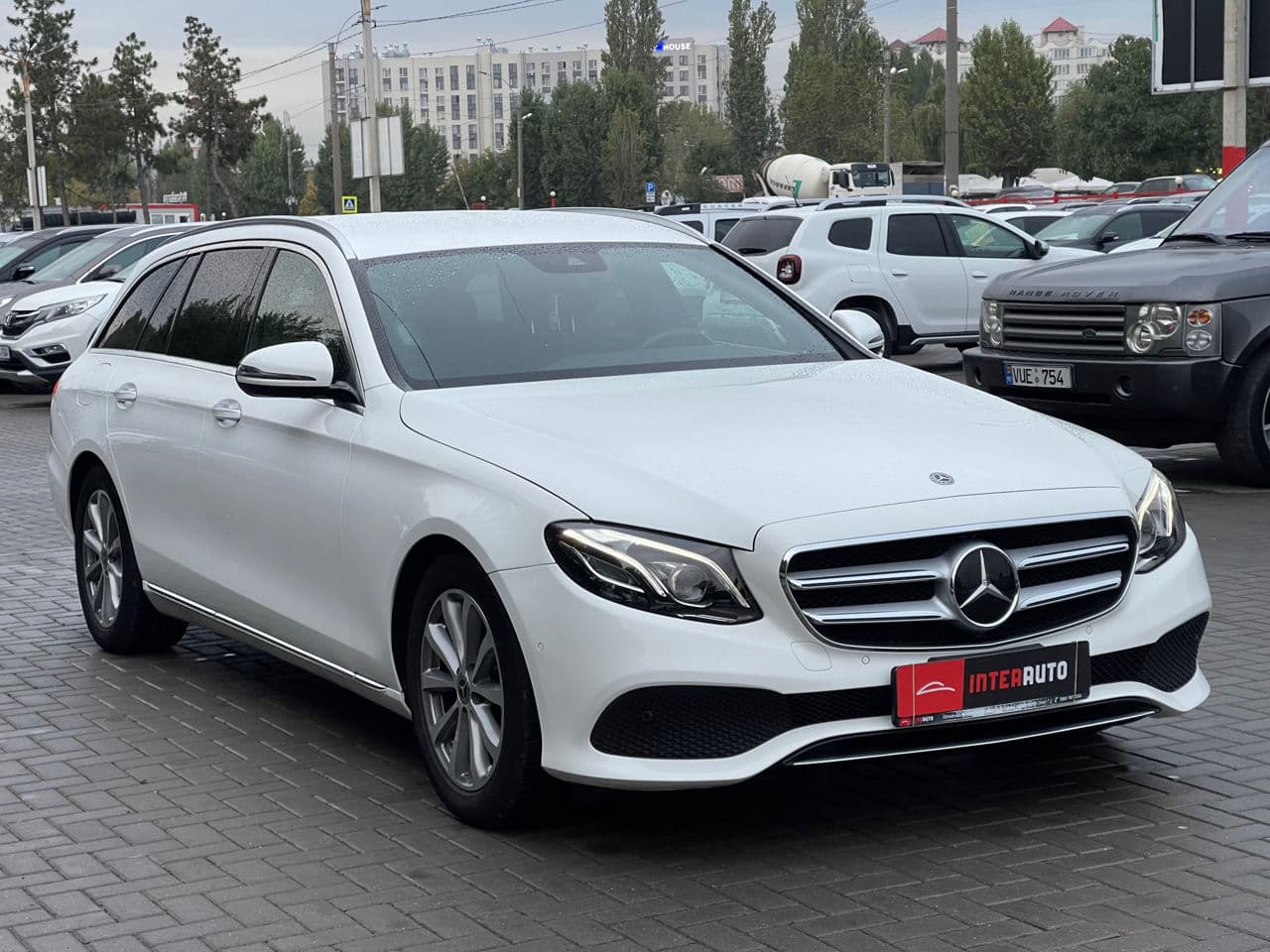 Mercedes E 200 2018 — Миниатюра 3