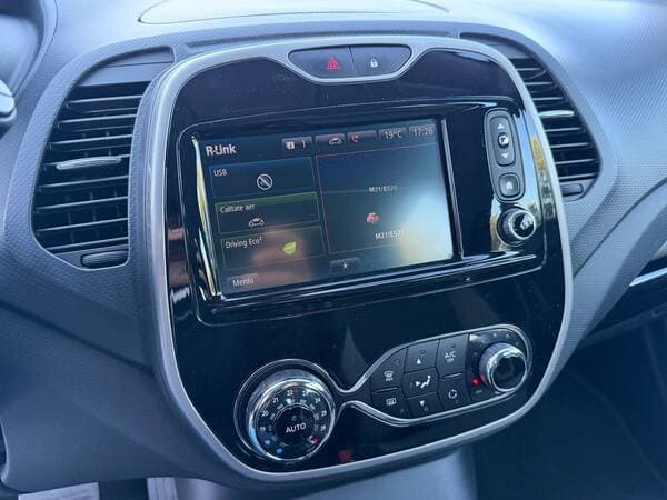 Renault Captur 2015 — Миниатюра 10