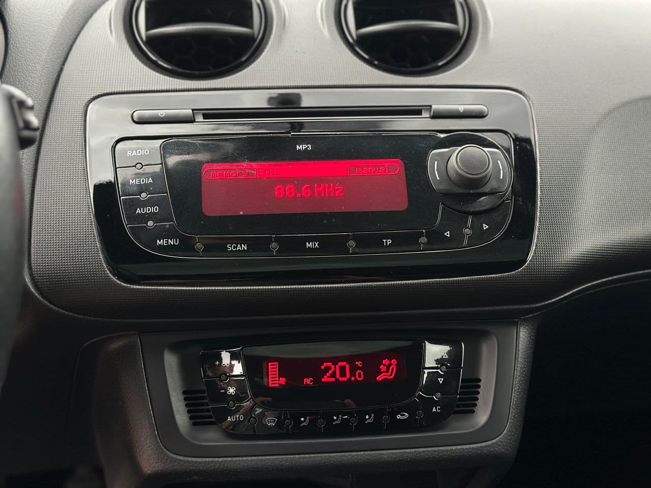 Seat Ibiza Cupra 2010 — Миниатюра 12