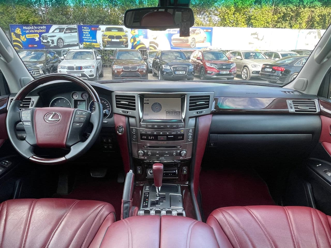 Lexus LX 570 2011 — Миниатюра 7